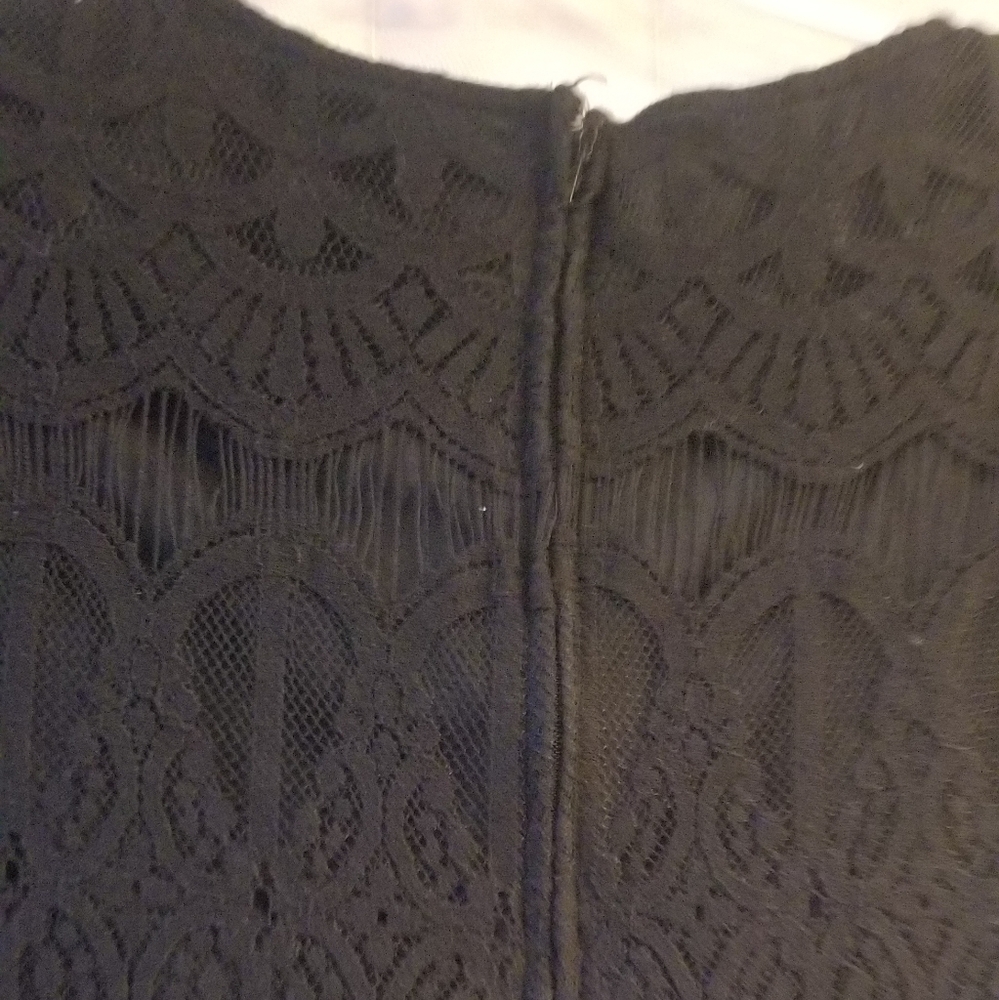 Dress - Picture 4 of 6